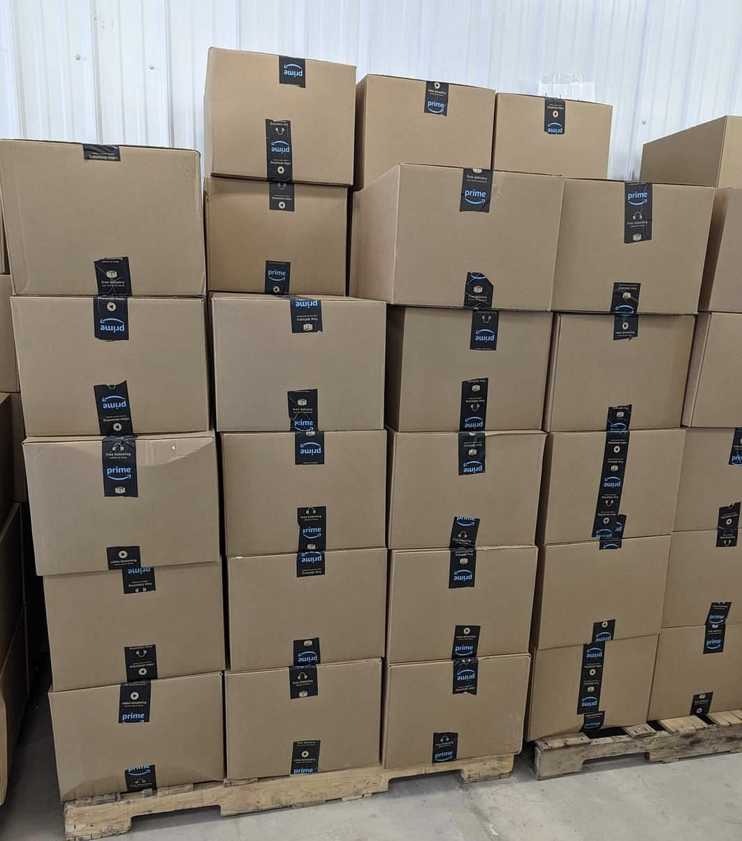 Amazon Mystery Box (shipping included)STANDARD SIZE