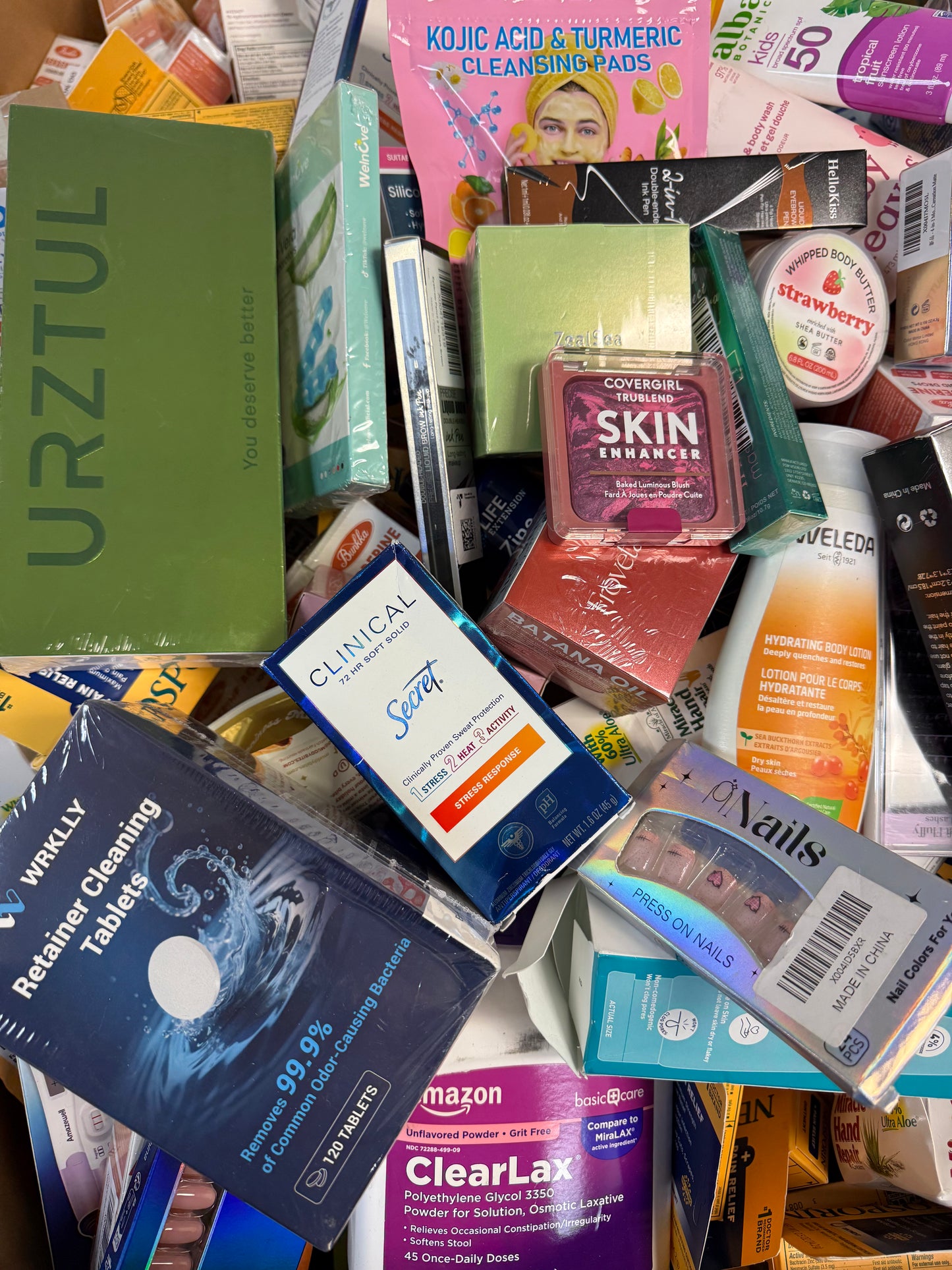 Jackpot Beauty Box (shipping included)